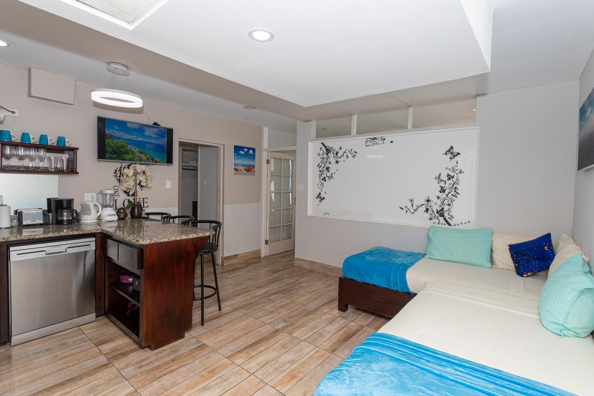 Montego Bay Club Apartments Εξωτερικό φωτογραφία