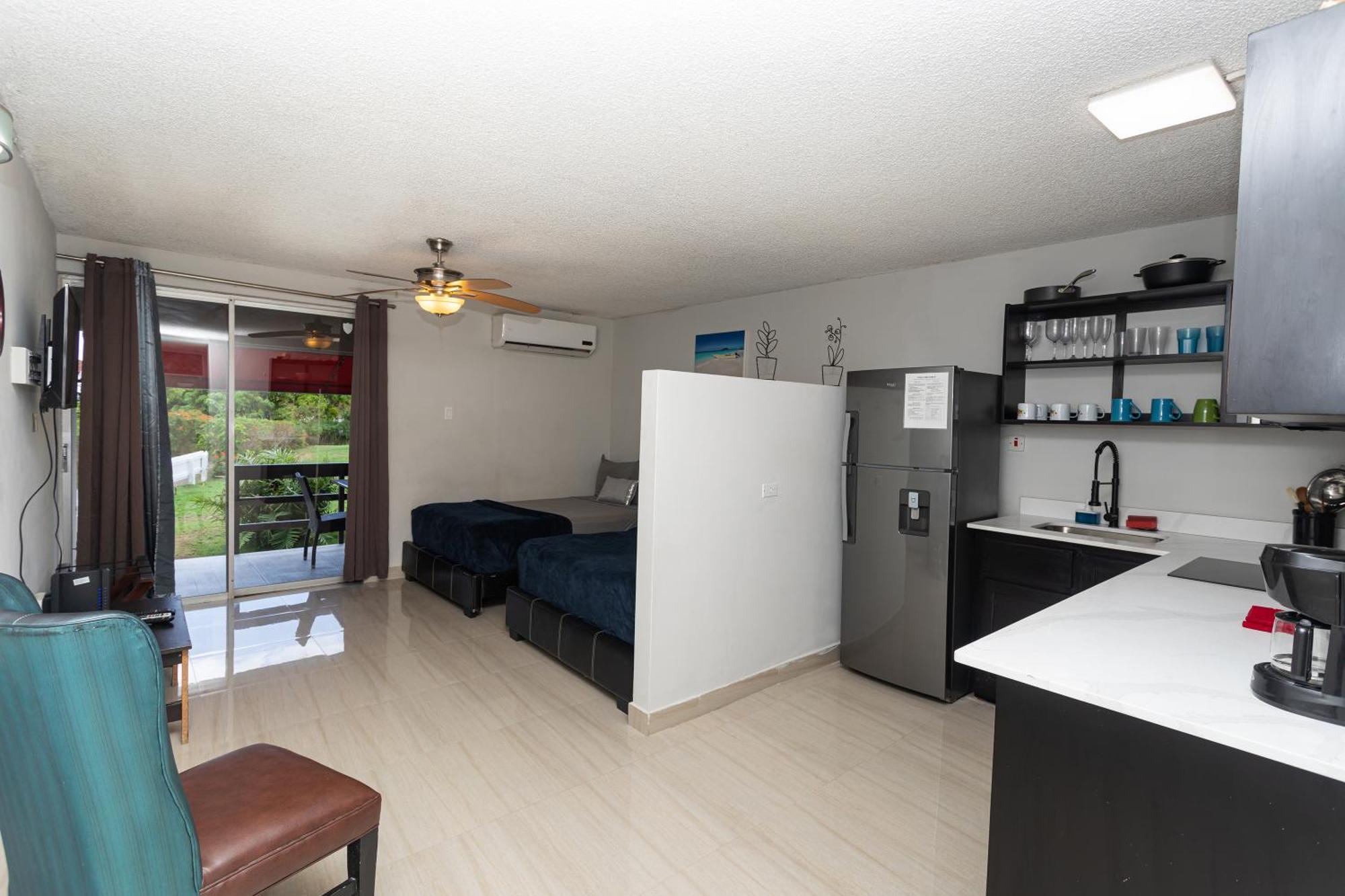 Montego Bay Club Apartments Εξωτερικό φωτογραφία