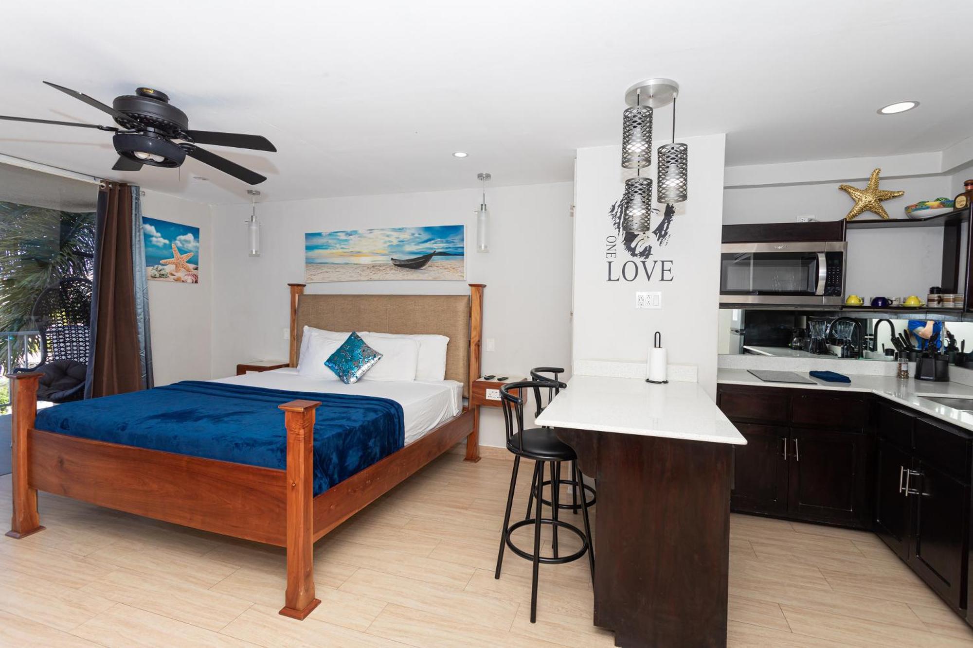 Montego Bay Club Apartments Εξωτερικό φωτογραφία