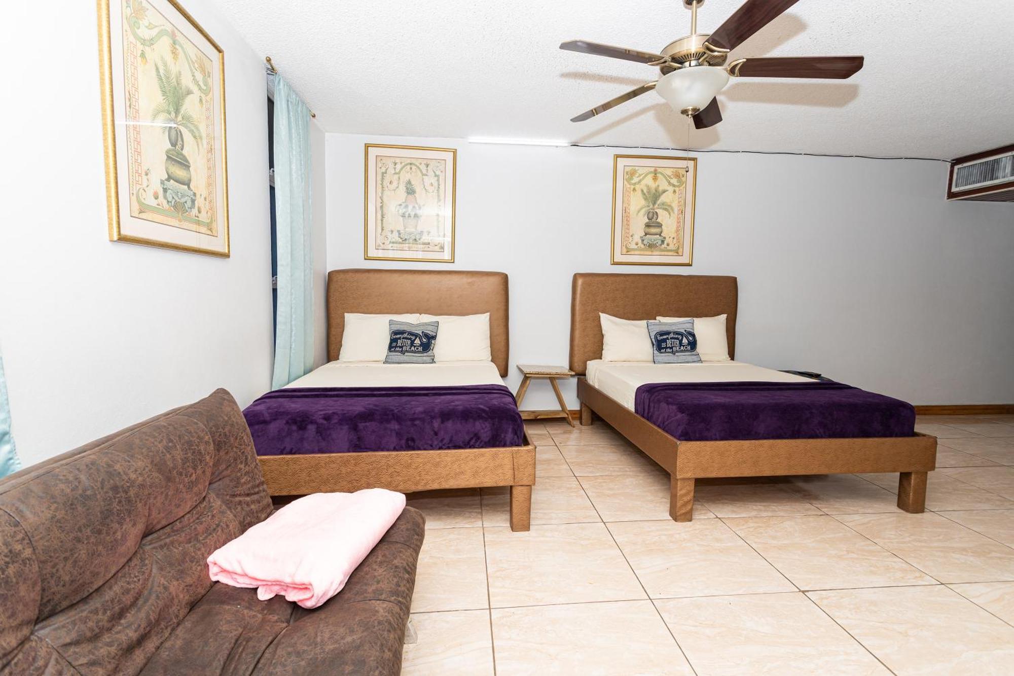 Montego Bay Club Apartments Εξωτερικό φωτογραφία