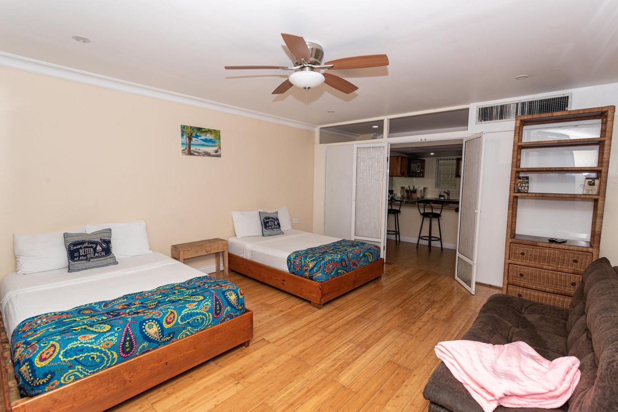 Montego Bay Club Apartments Εξωτερικό φωτογραφία