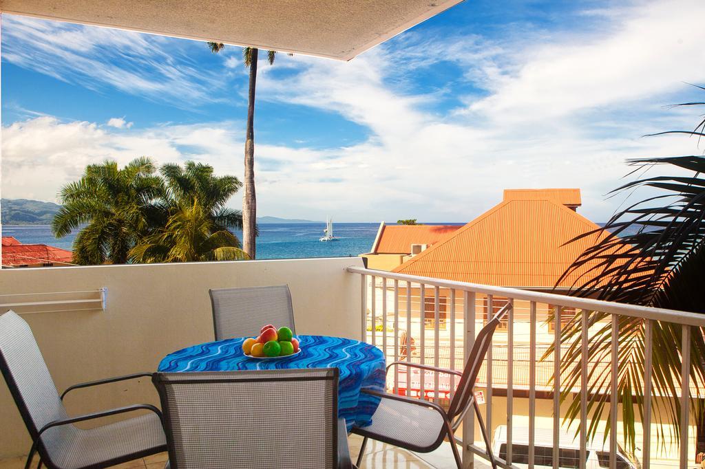 Montego Bay Club Apartments Εξωτερικό φωτογραφία